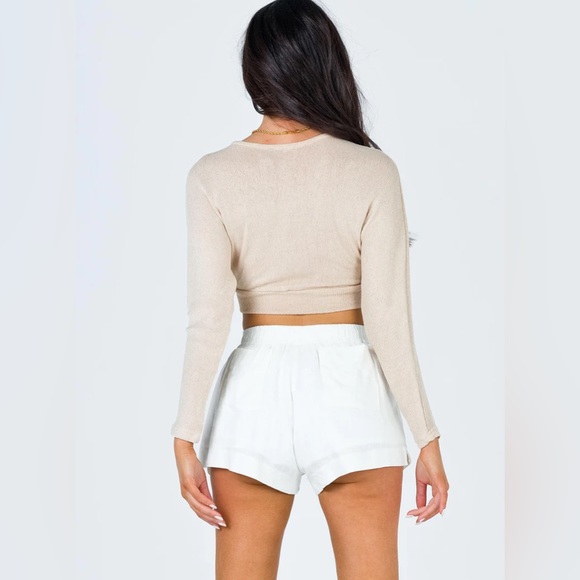 Princess Polly beach house off-white shorts - Picture 7 of 8